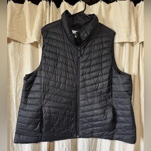 Old Navy zip up vest